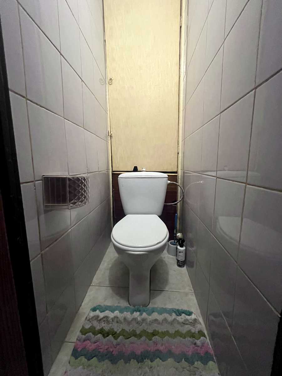 1877935846561421
