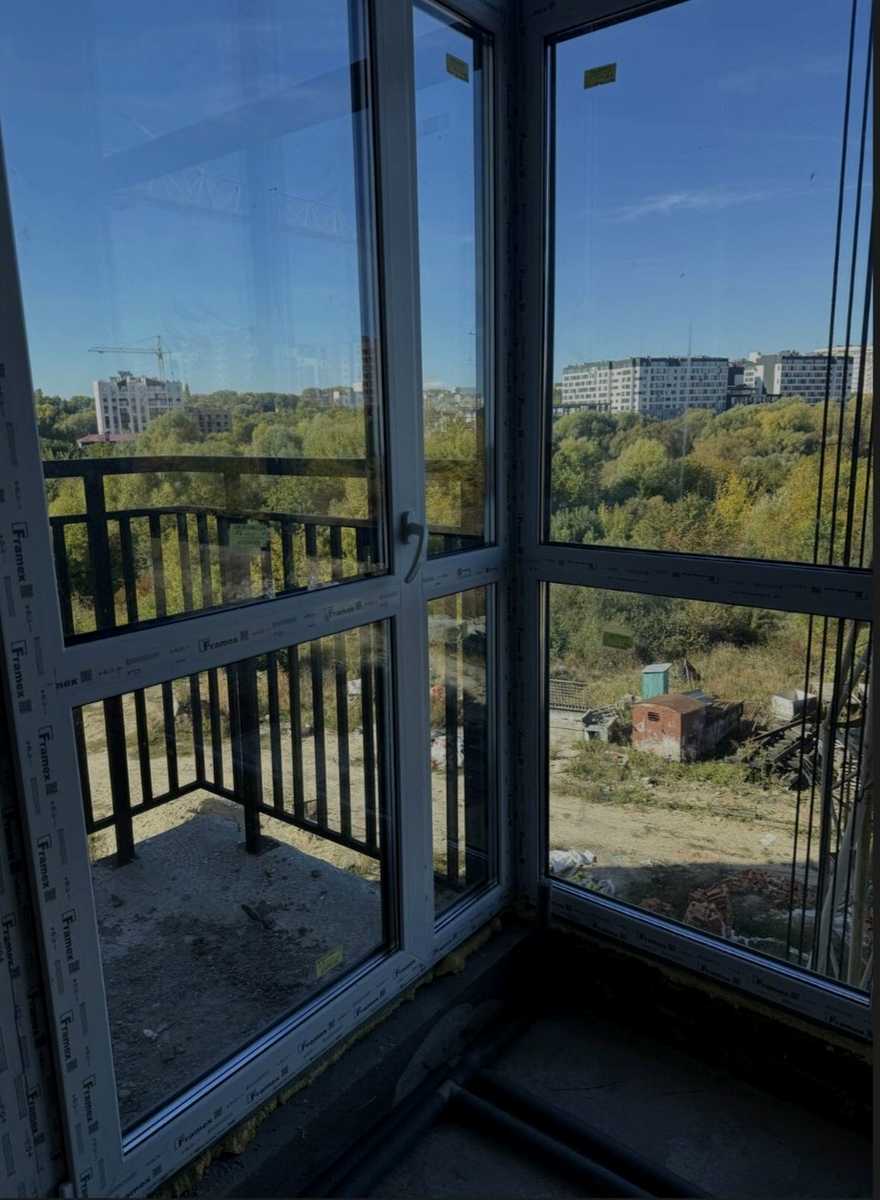 1877935855117062
