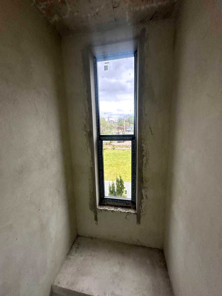 1877938703638331
