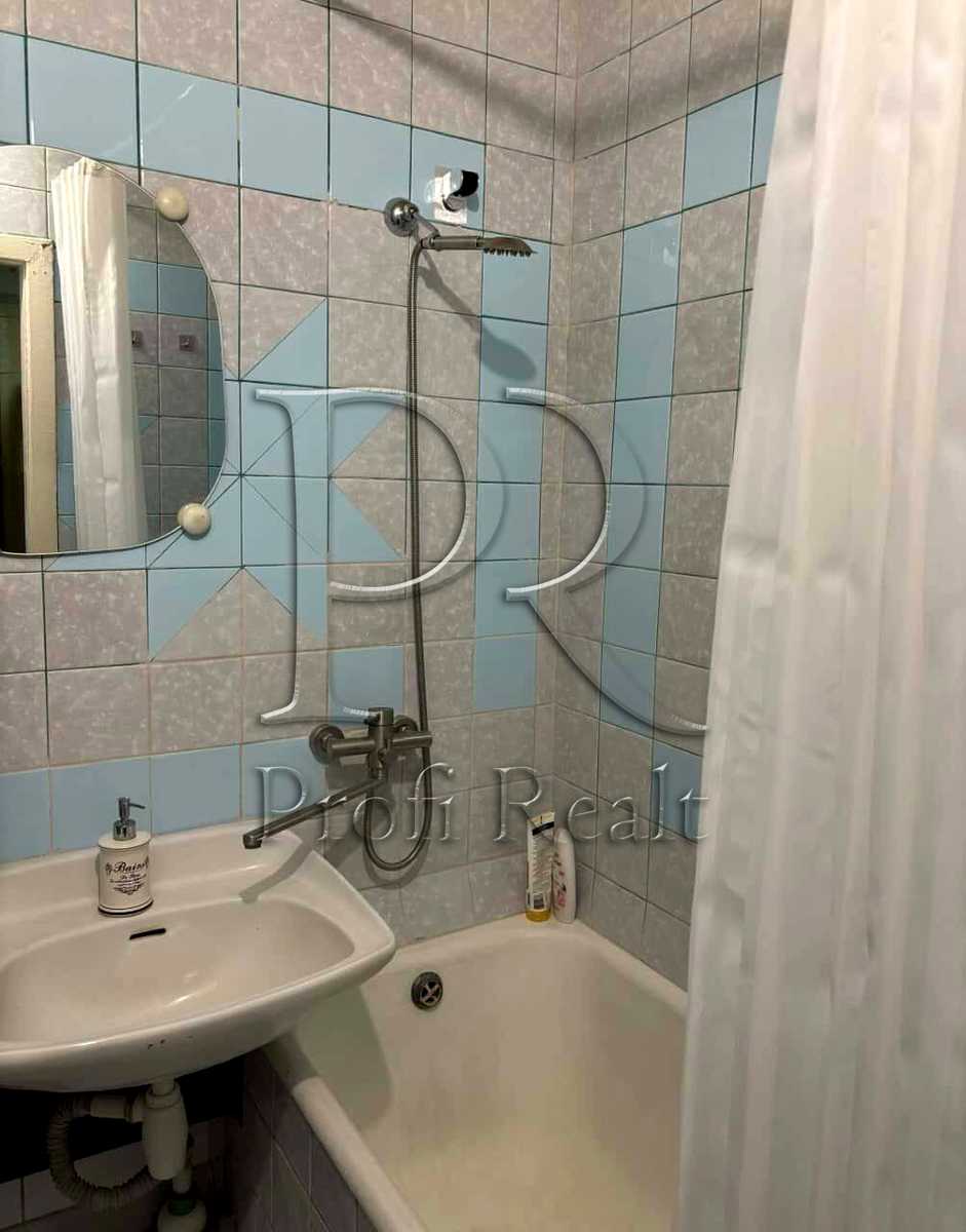 1877939032945290