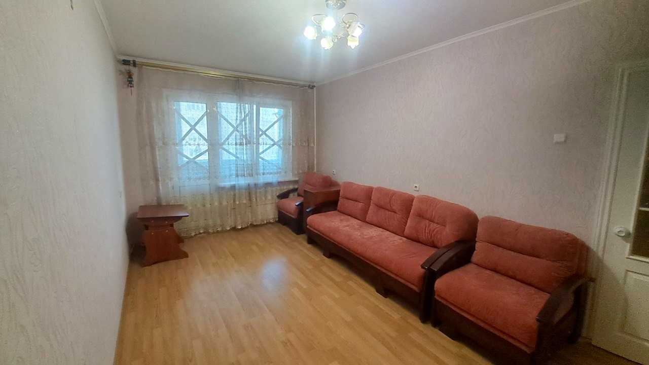 1877939368878598