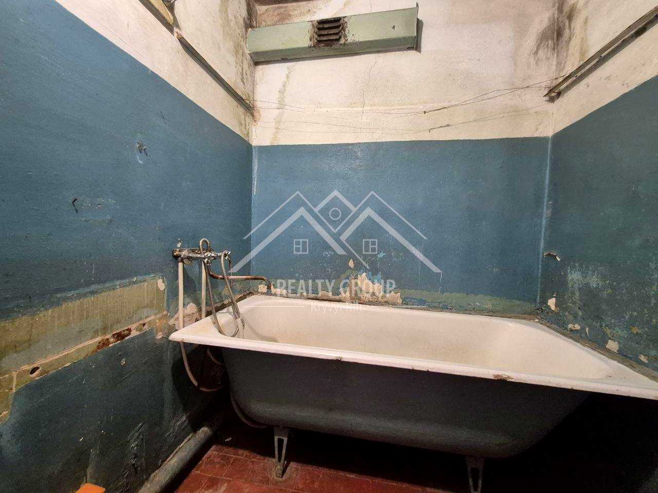 1877939671014762