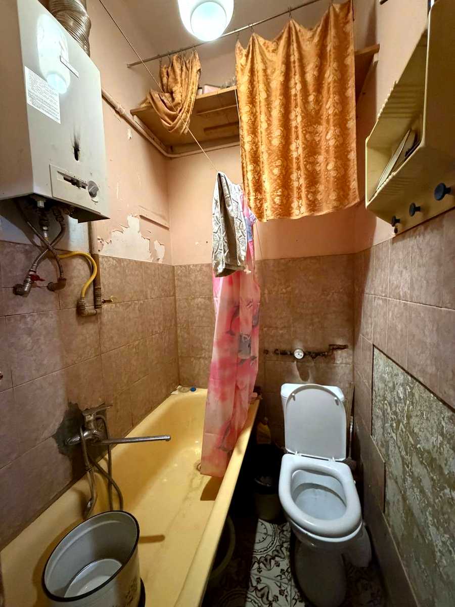 1877939956665236