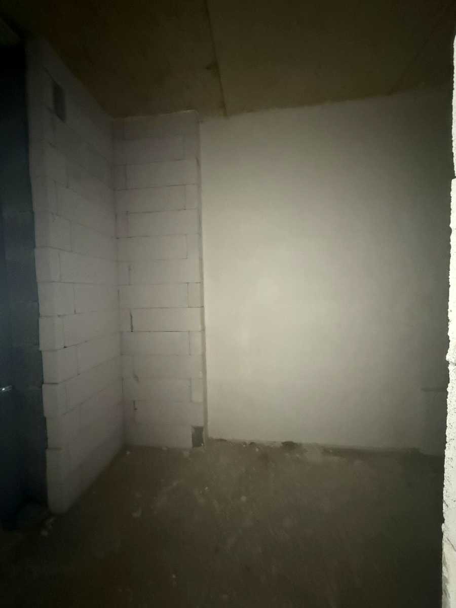 1877941181676024