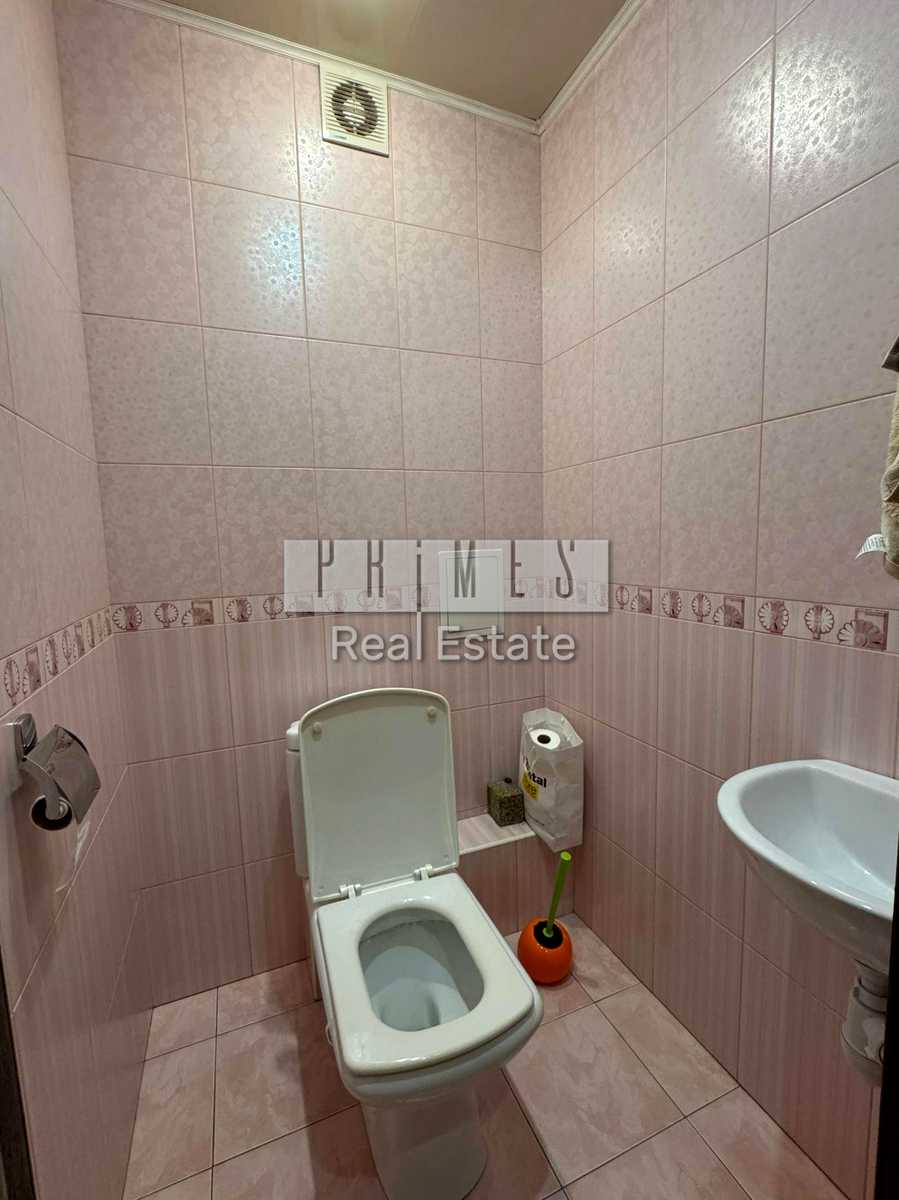 1877942383798700