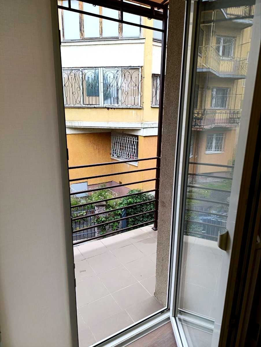 1877943244579502