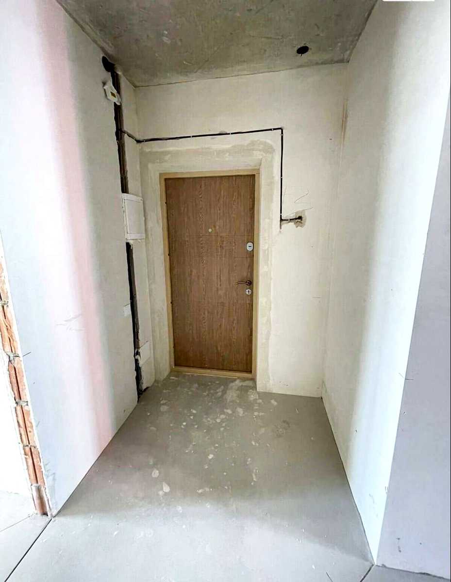 1877943570779634