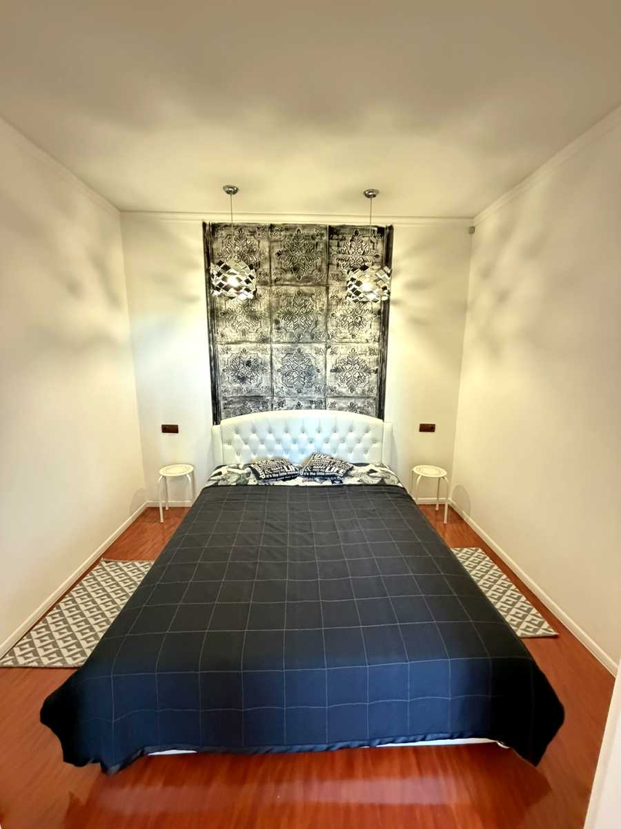 1877944168445131