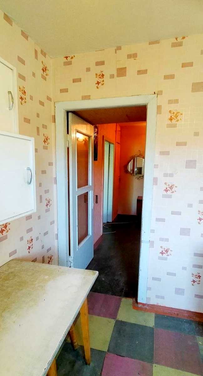 1877944234895519