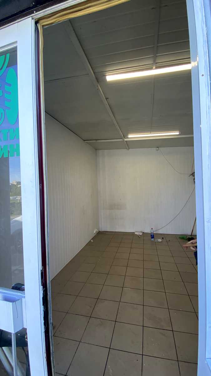 1877946317796419
