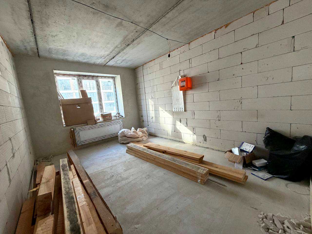 1877946428079220