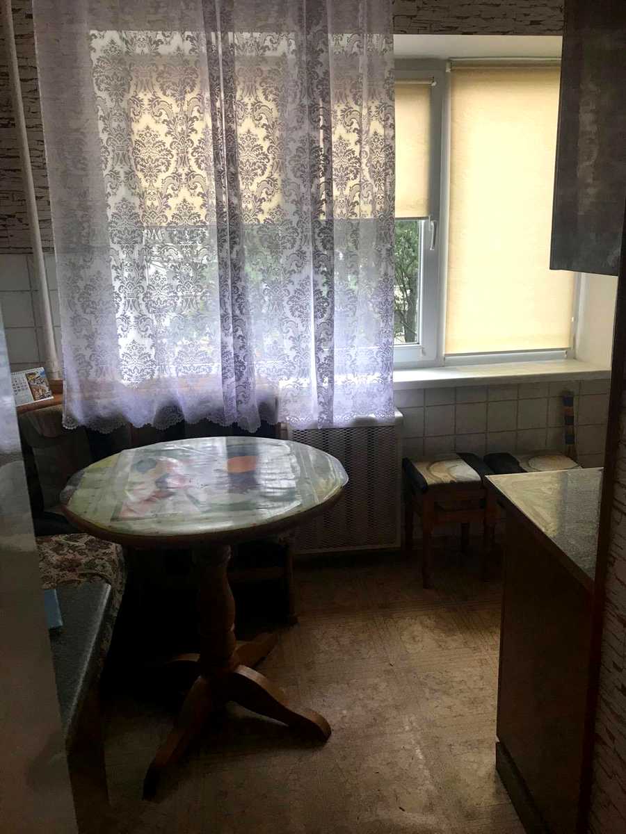 1877946497514070