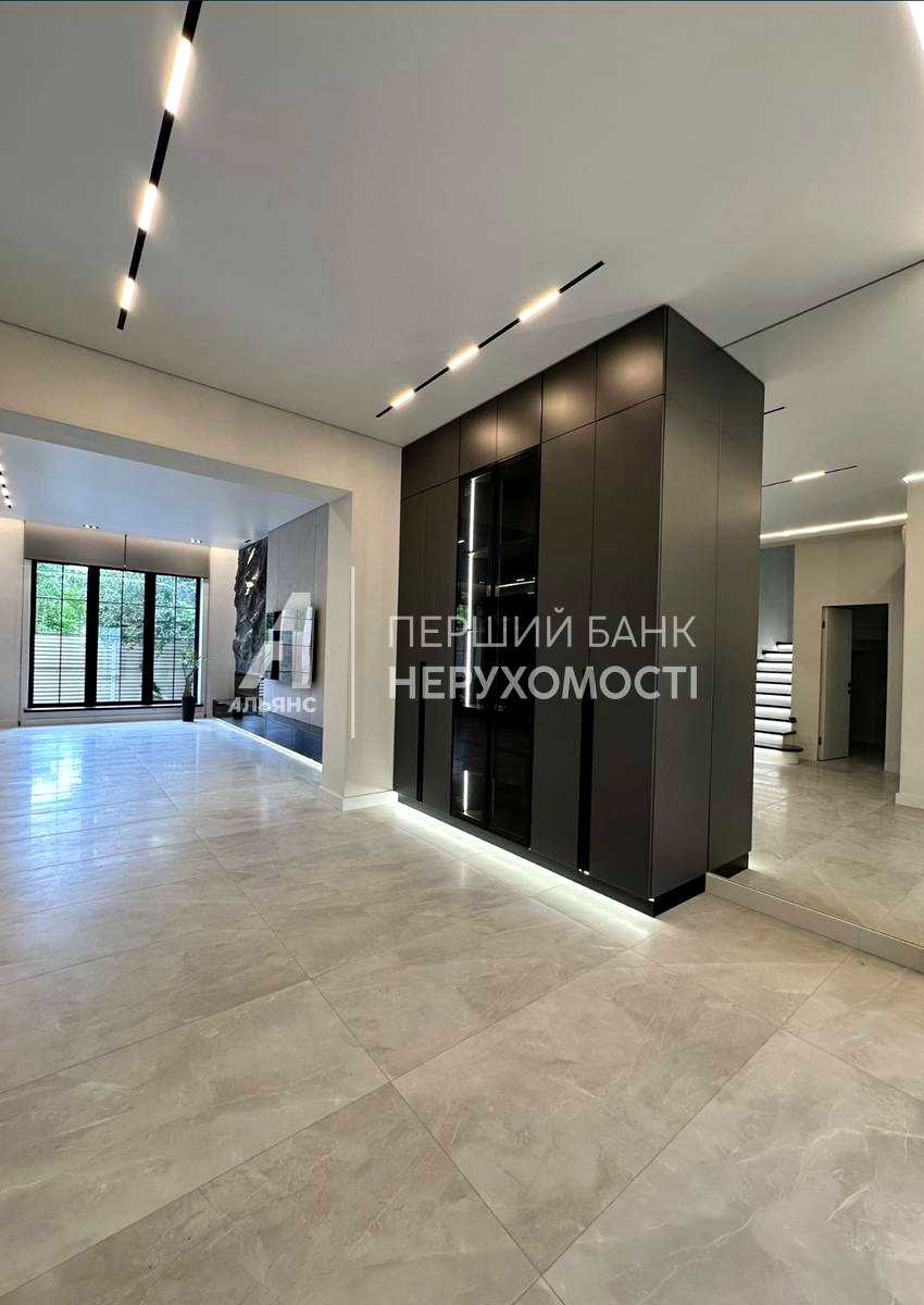 1877946561204431.jpg
