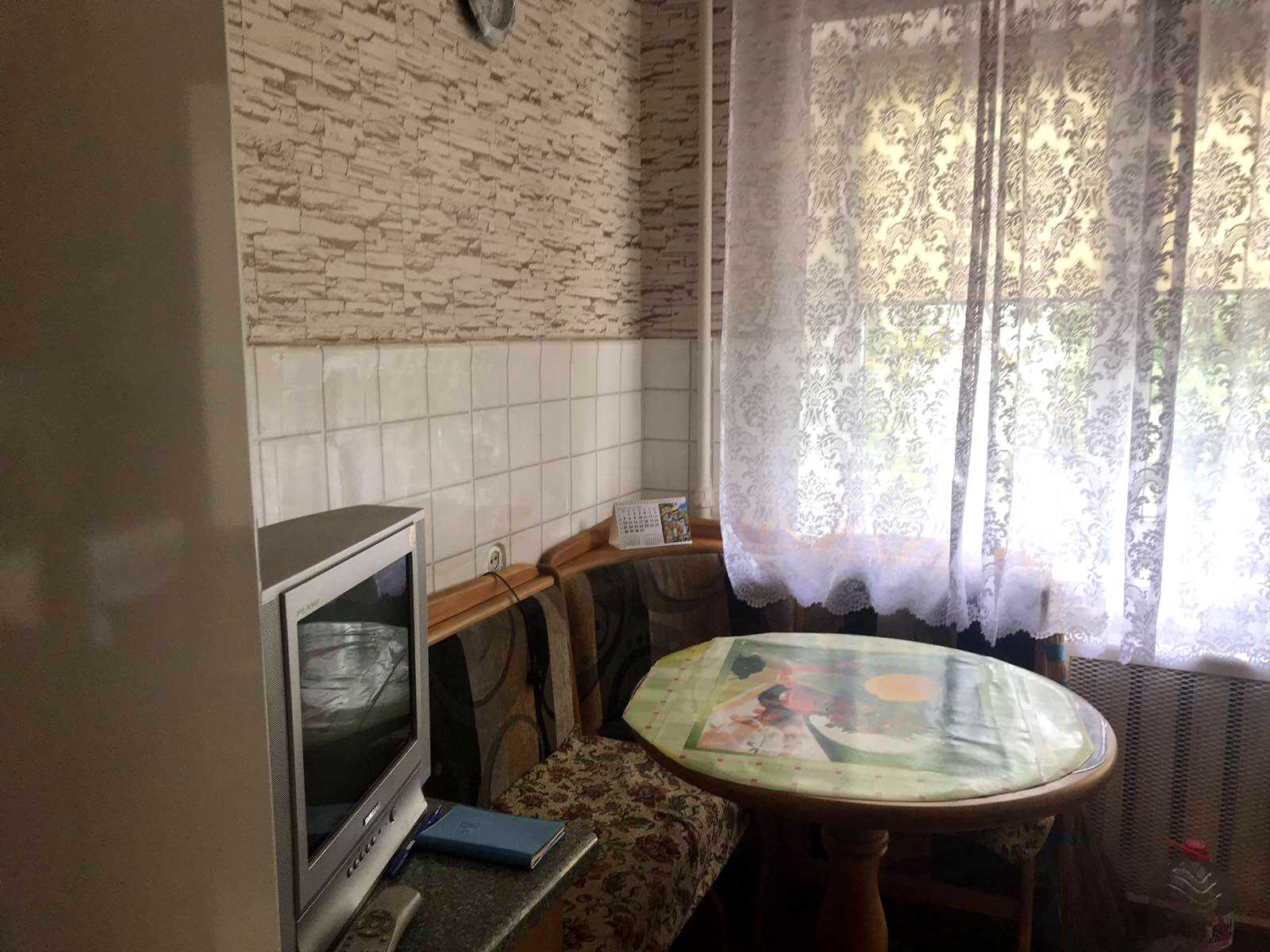 1877946579121447