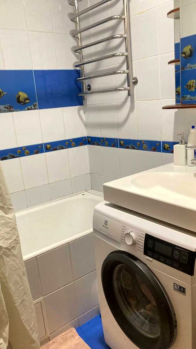 1877948556102480