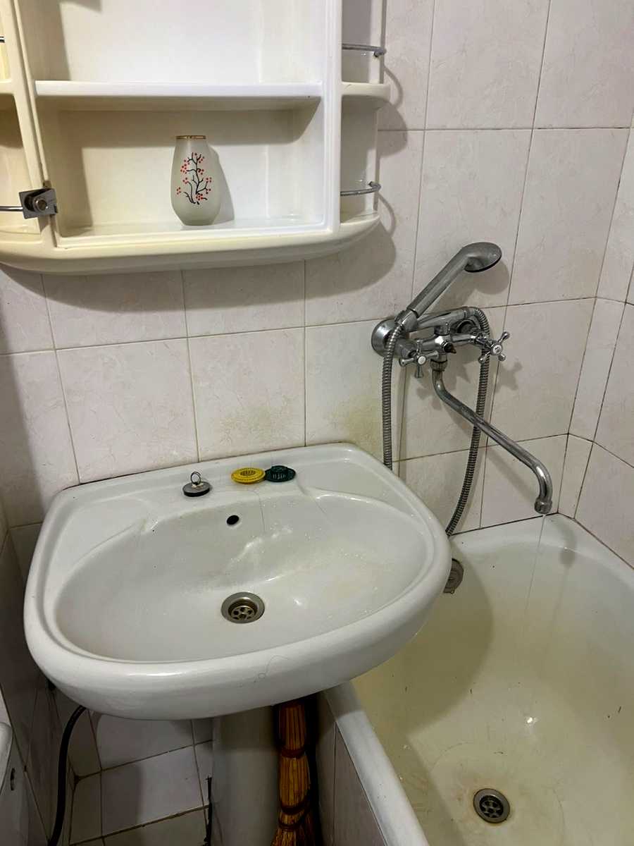 1877949411001961