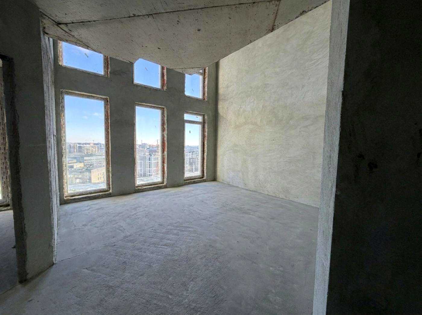1877949456597022