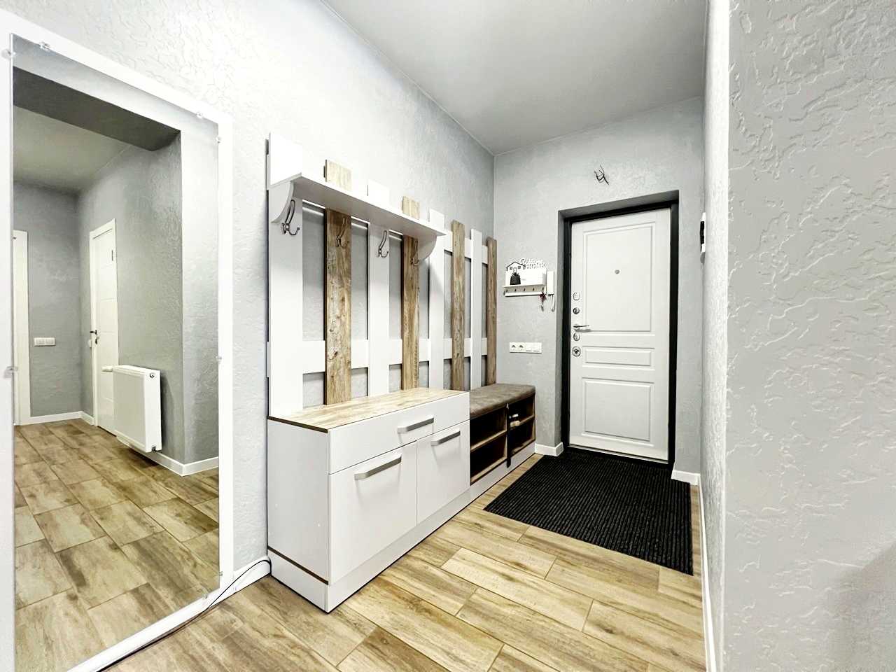 1877949940391837
