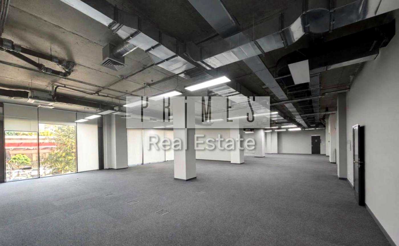 1877950466202306
