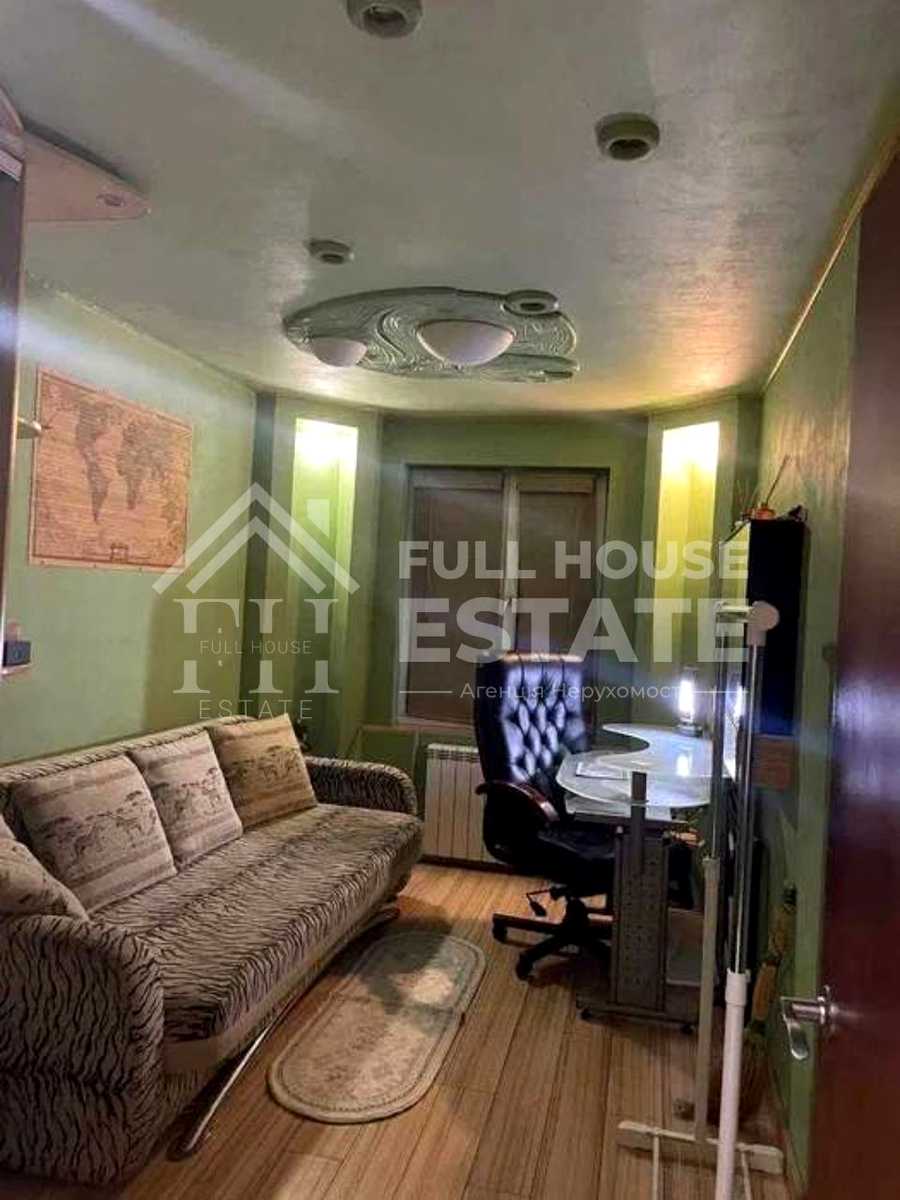 1877950904759368