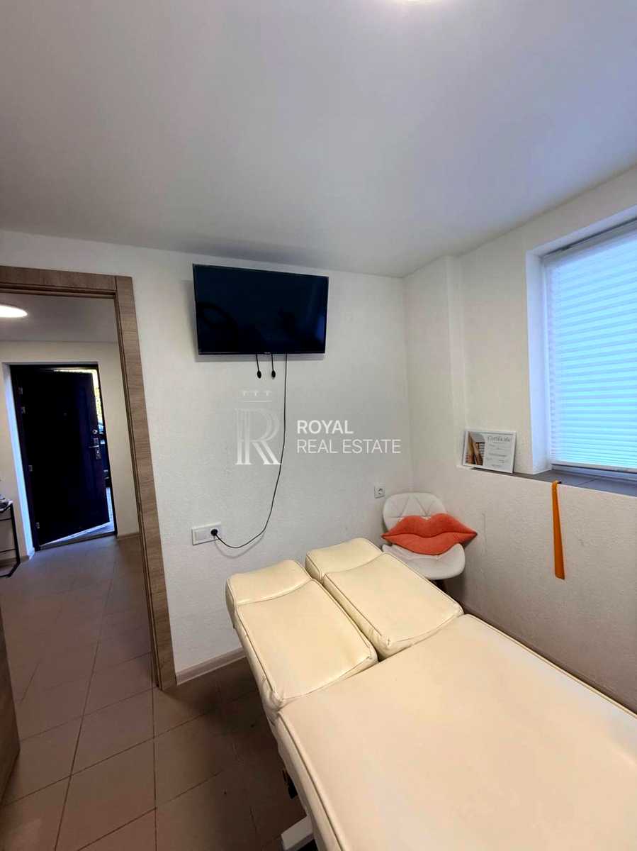 1877951118055801