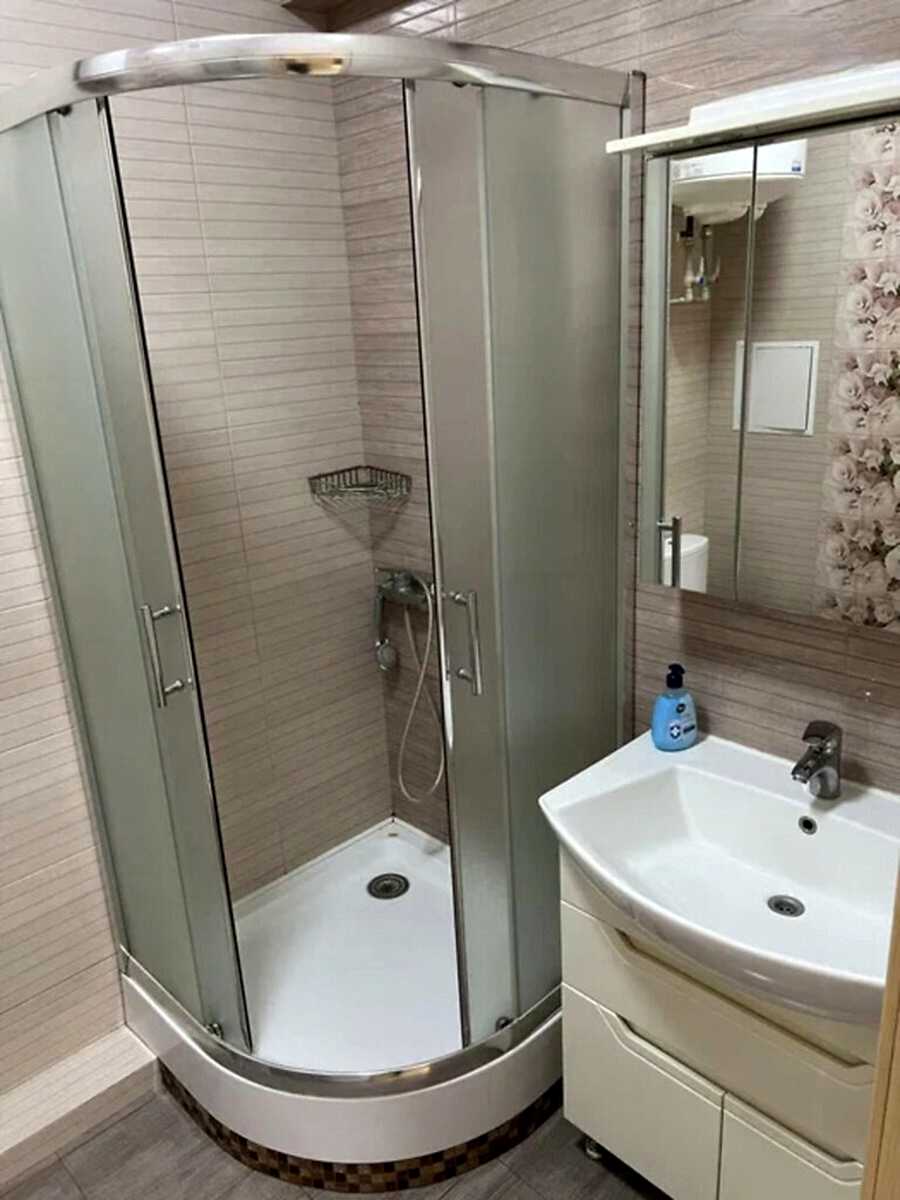 1877951472809257