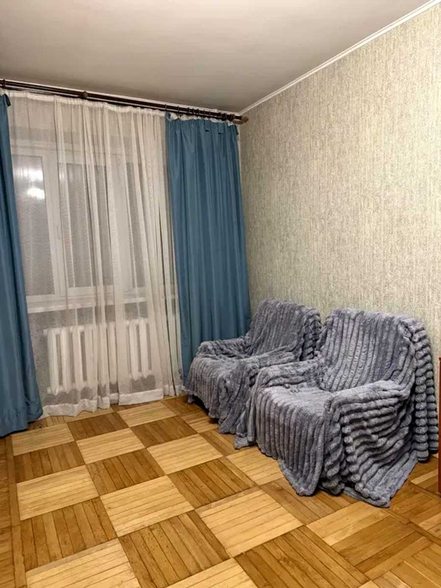 1877951715666659