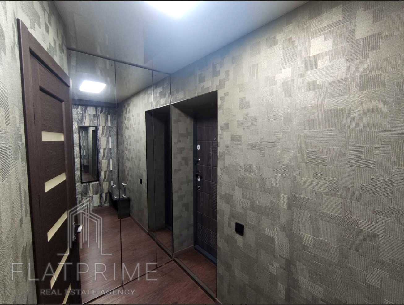 1877953231460730