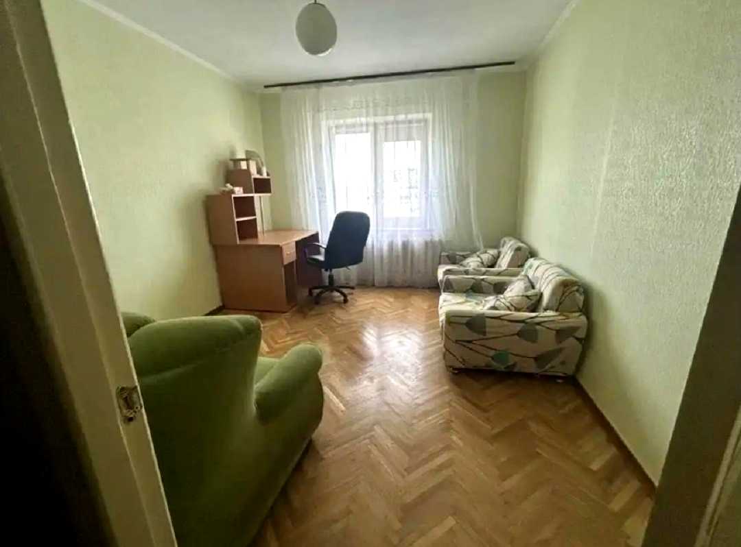 1877953520468003