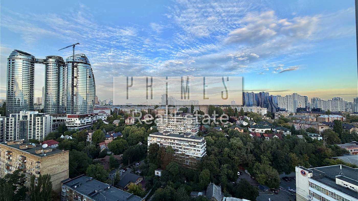 1877954120915375