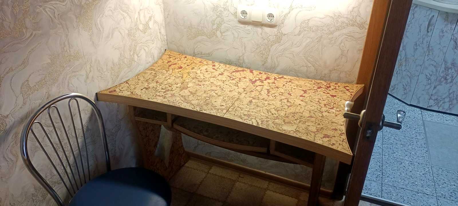 1877955600650171