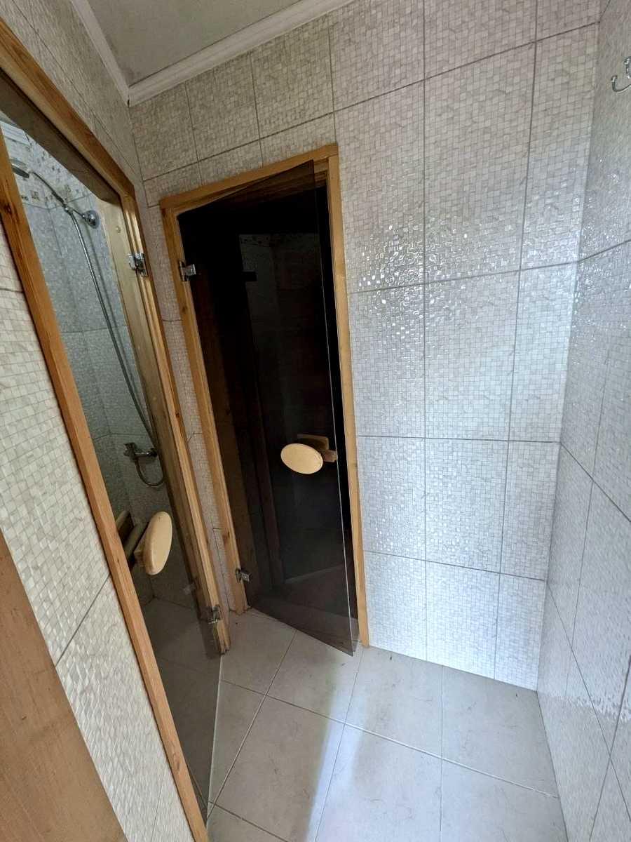 1877963094368986