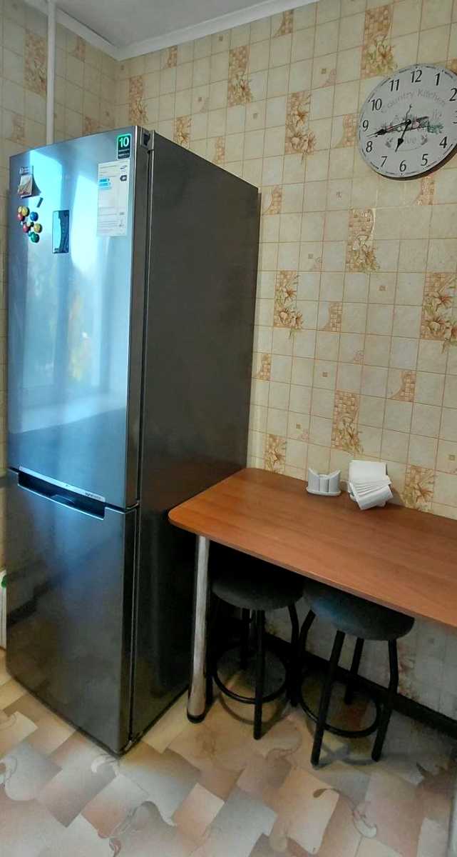1877963346692822