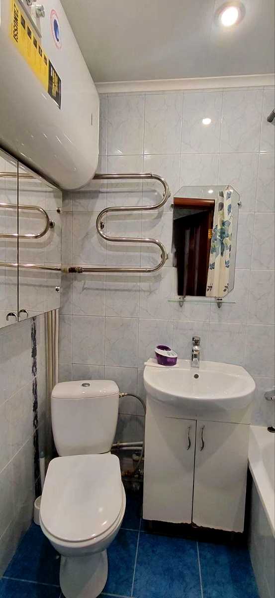 1877963354610598