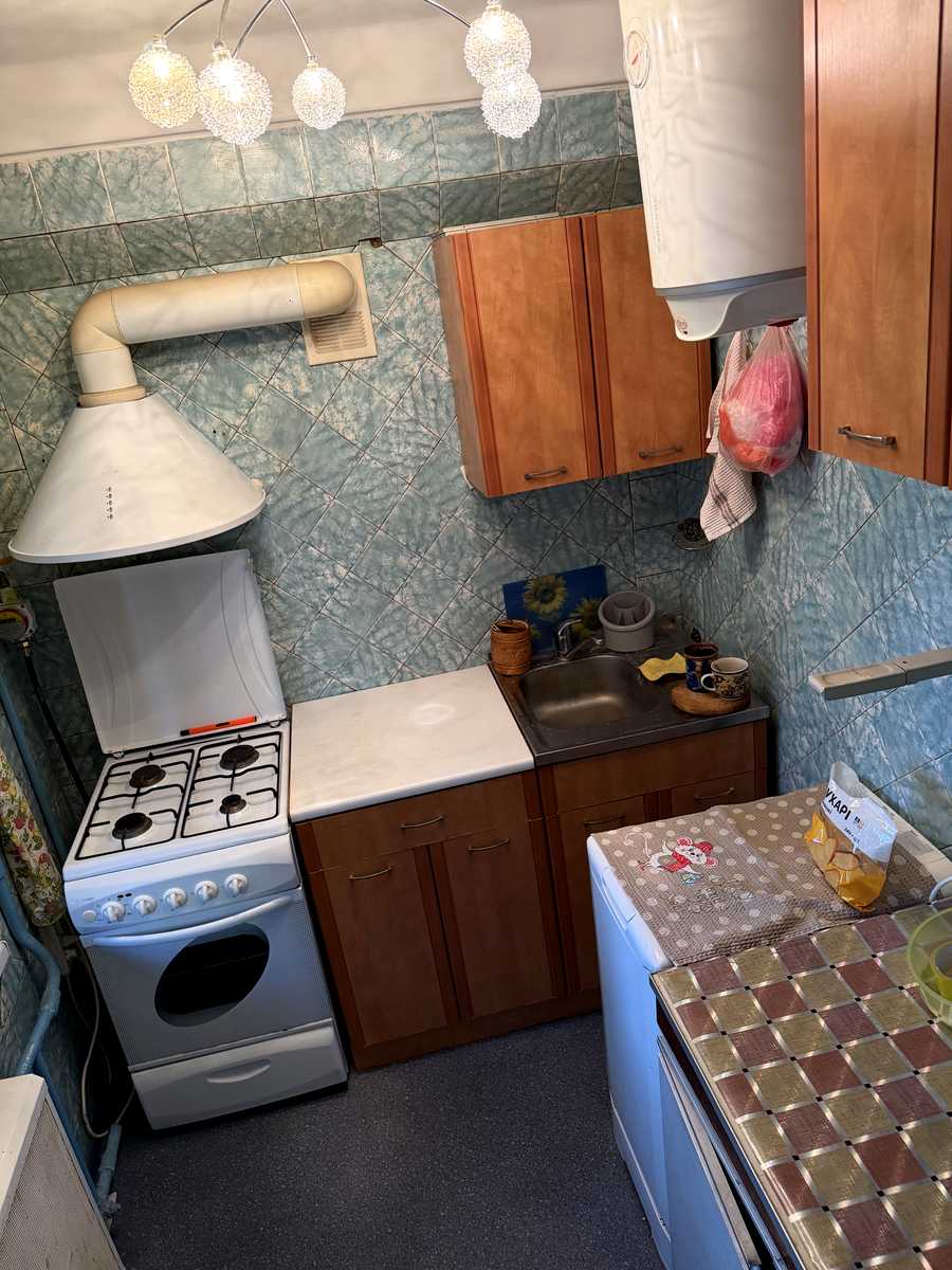 1877964075091653