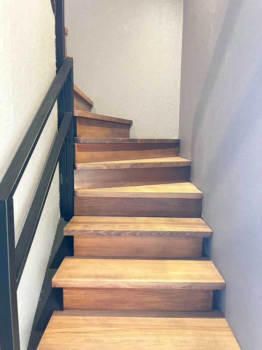 1877965955927256