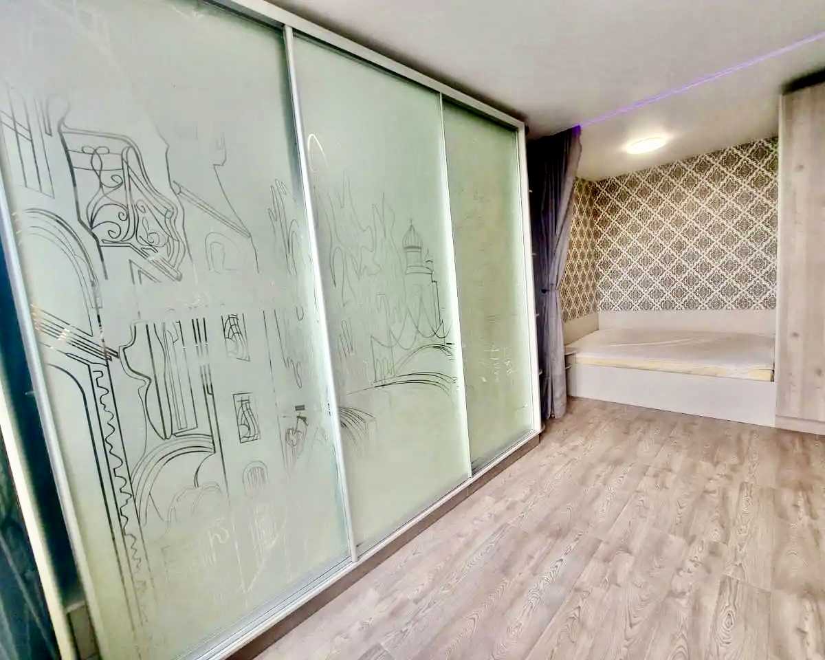 1877966549377454