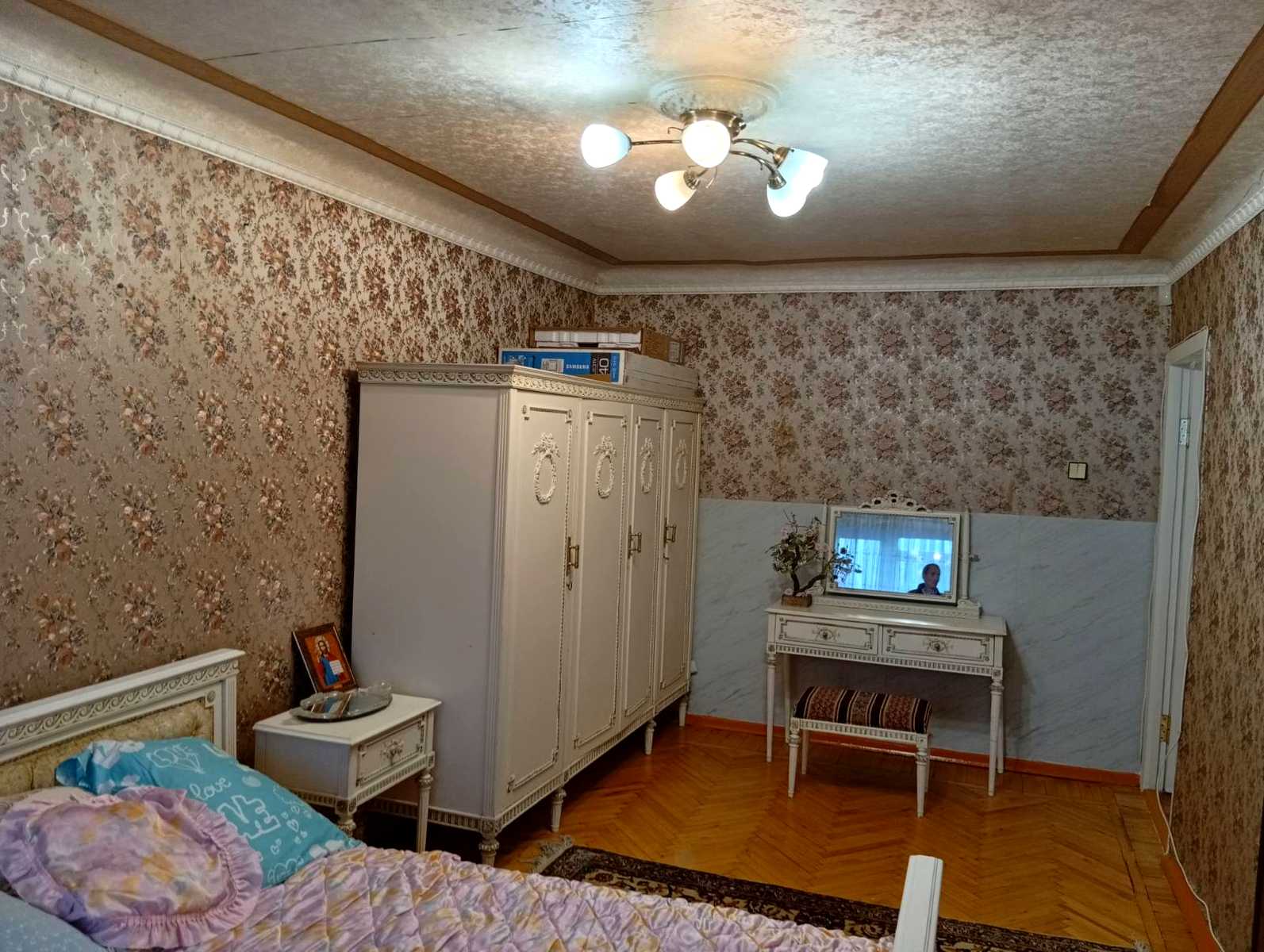 1877967864299003