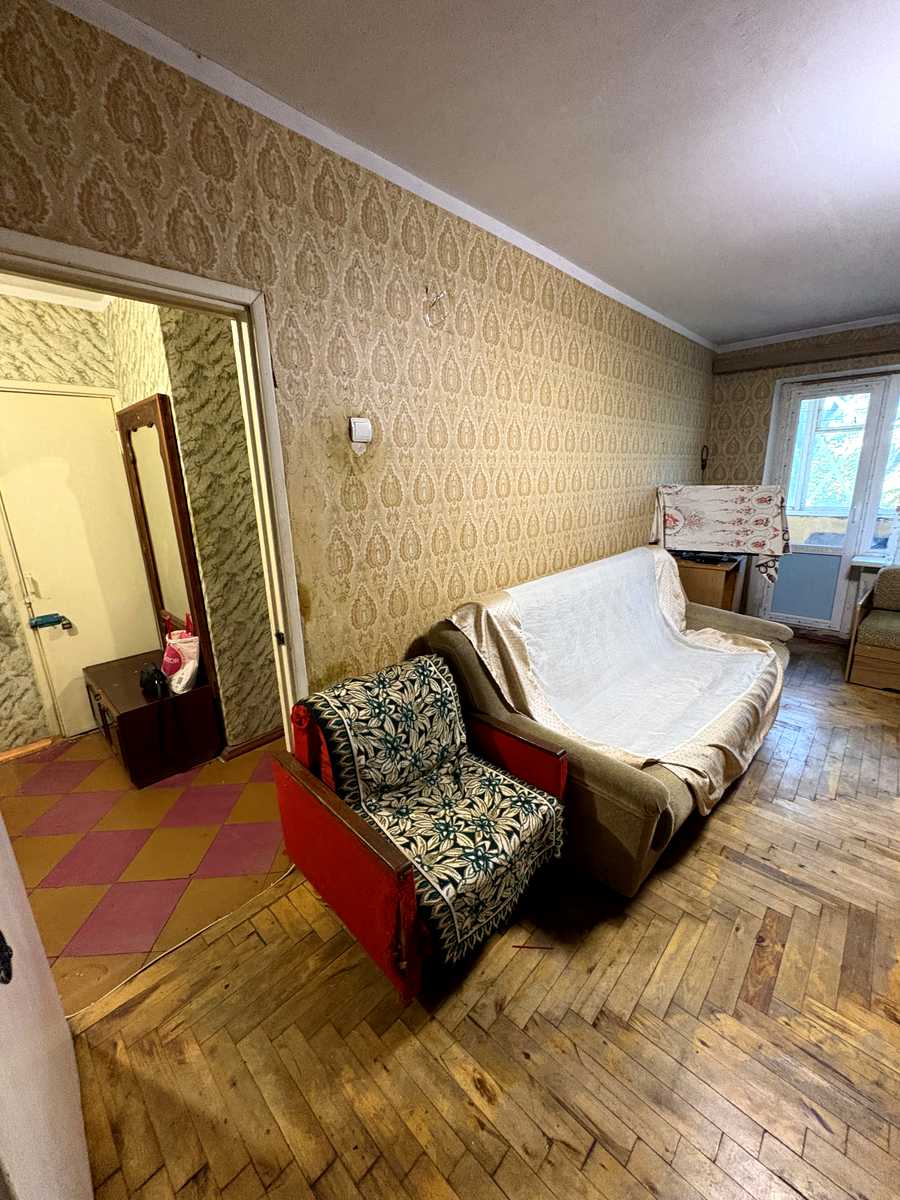 1877967944830470