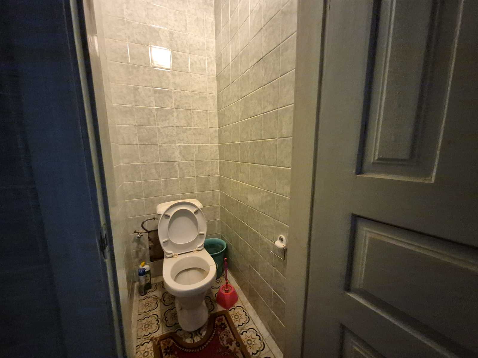 1877971212944150