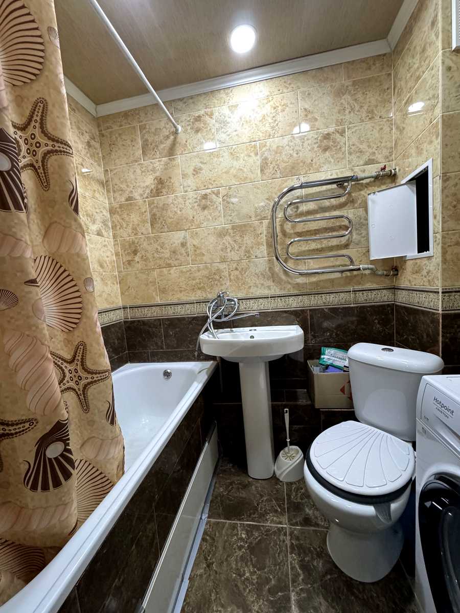 1878006801270481