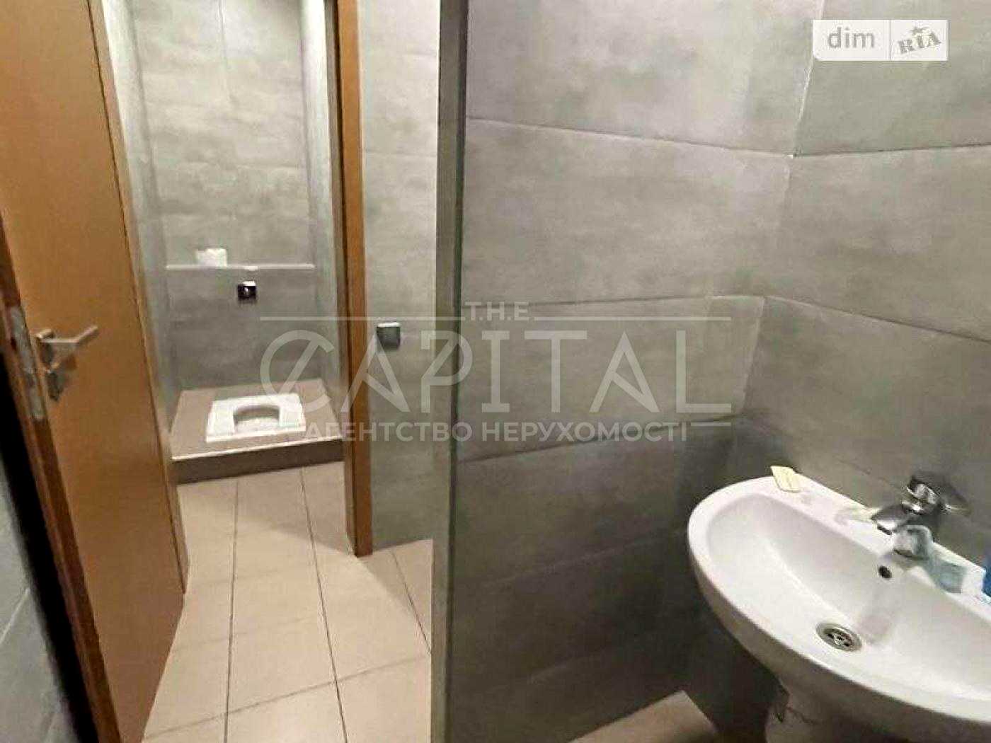 1878011785348905