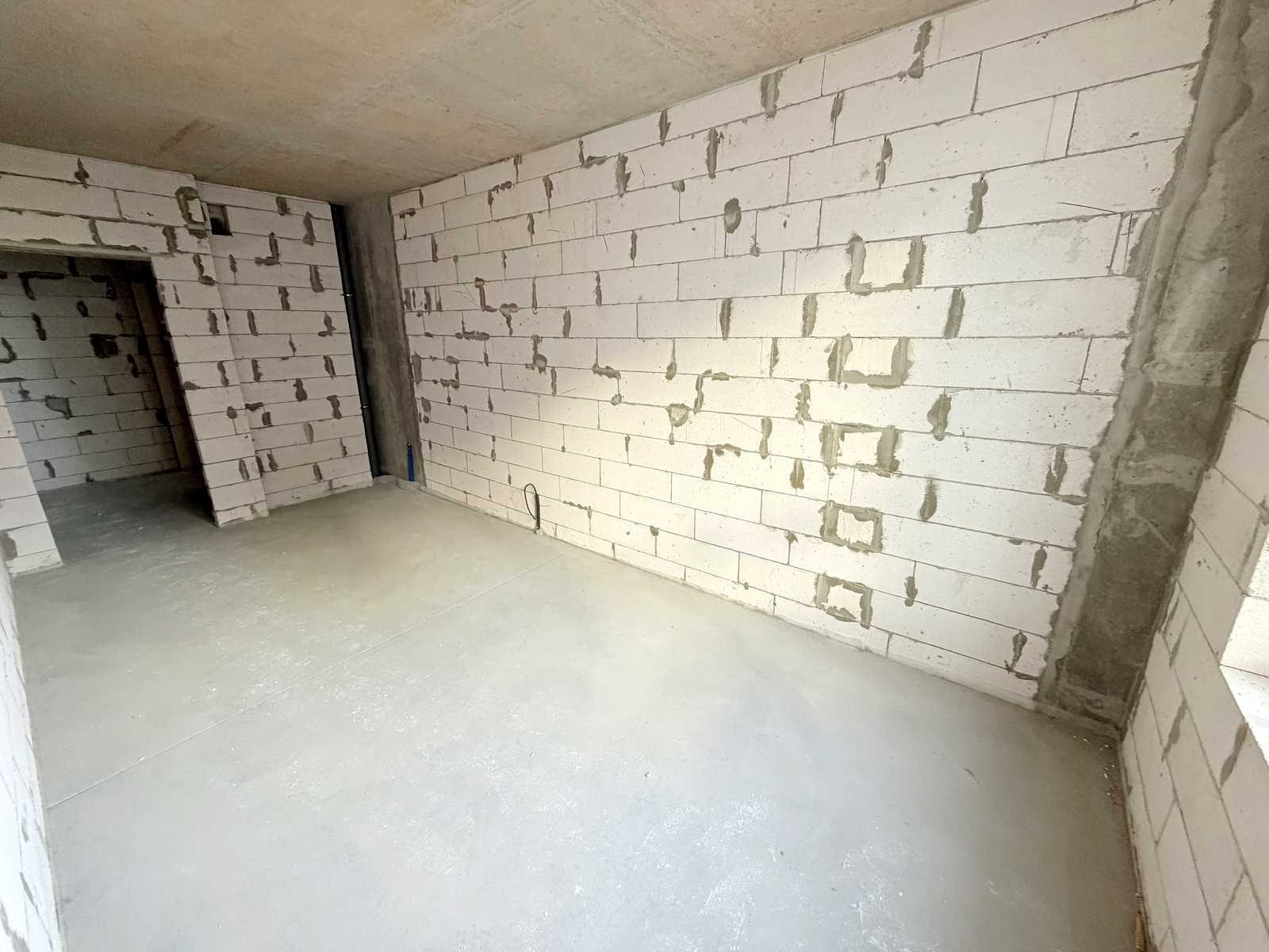 1878013277140688