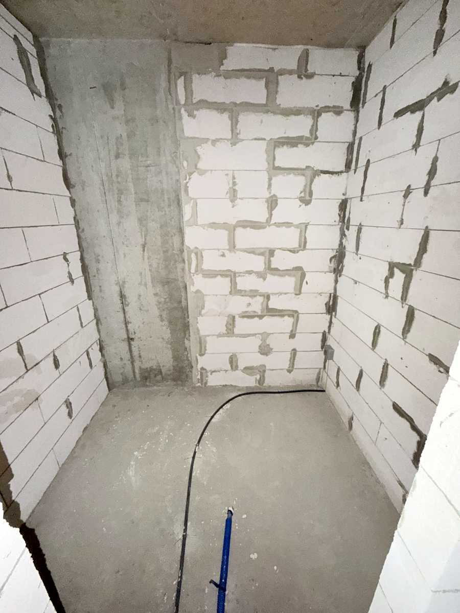 1878013292130897