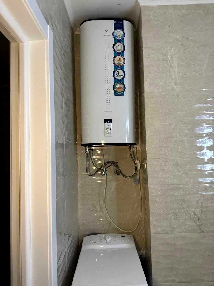 1878023095057404