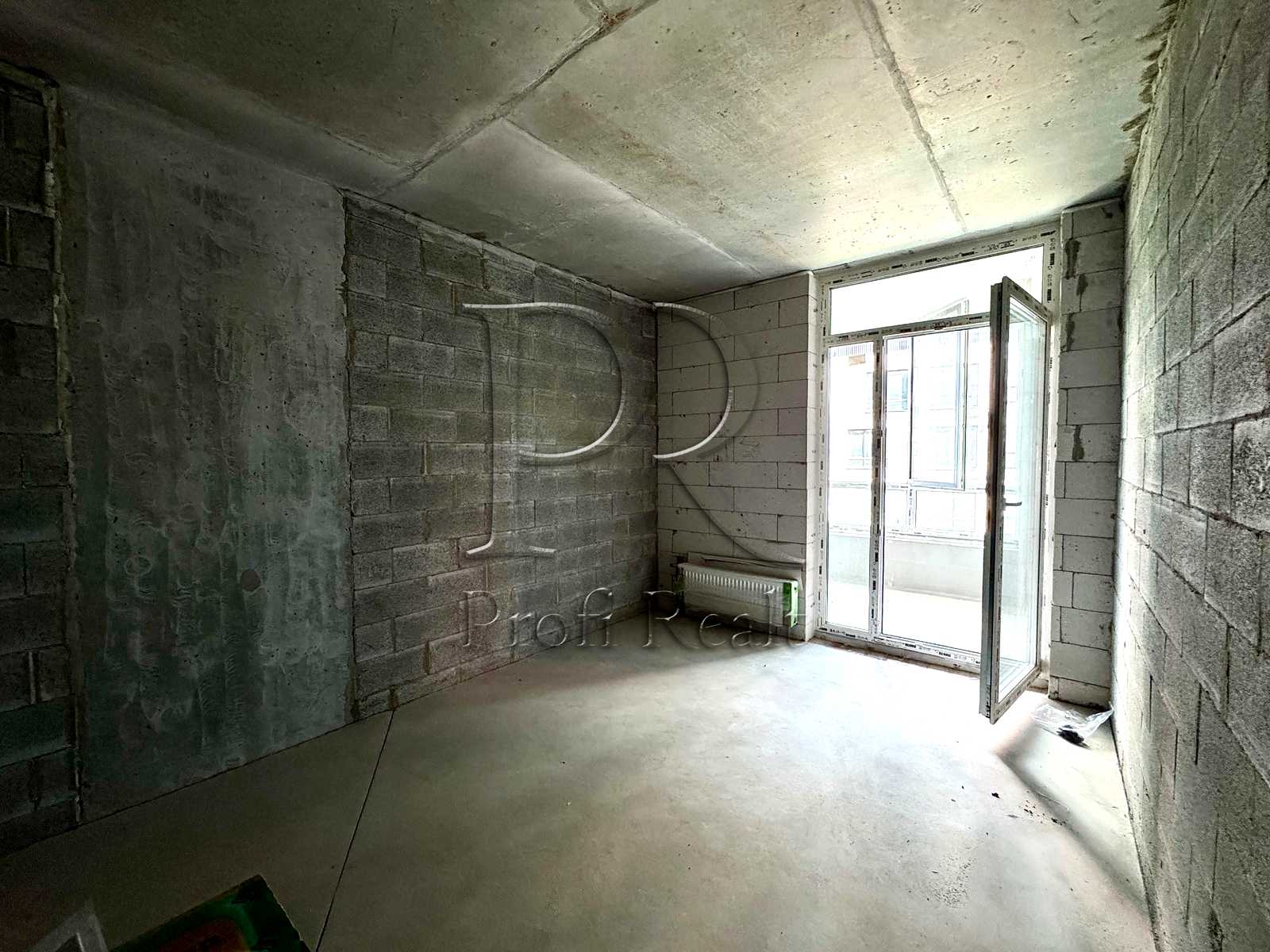 1878026241861683