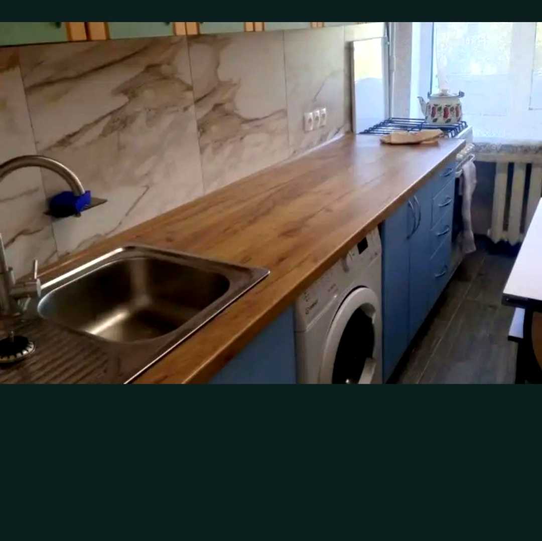 1878026912719281
