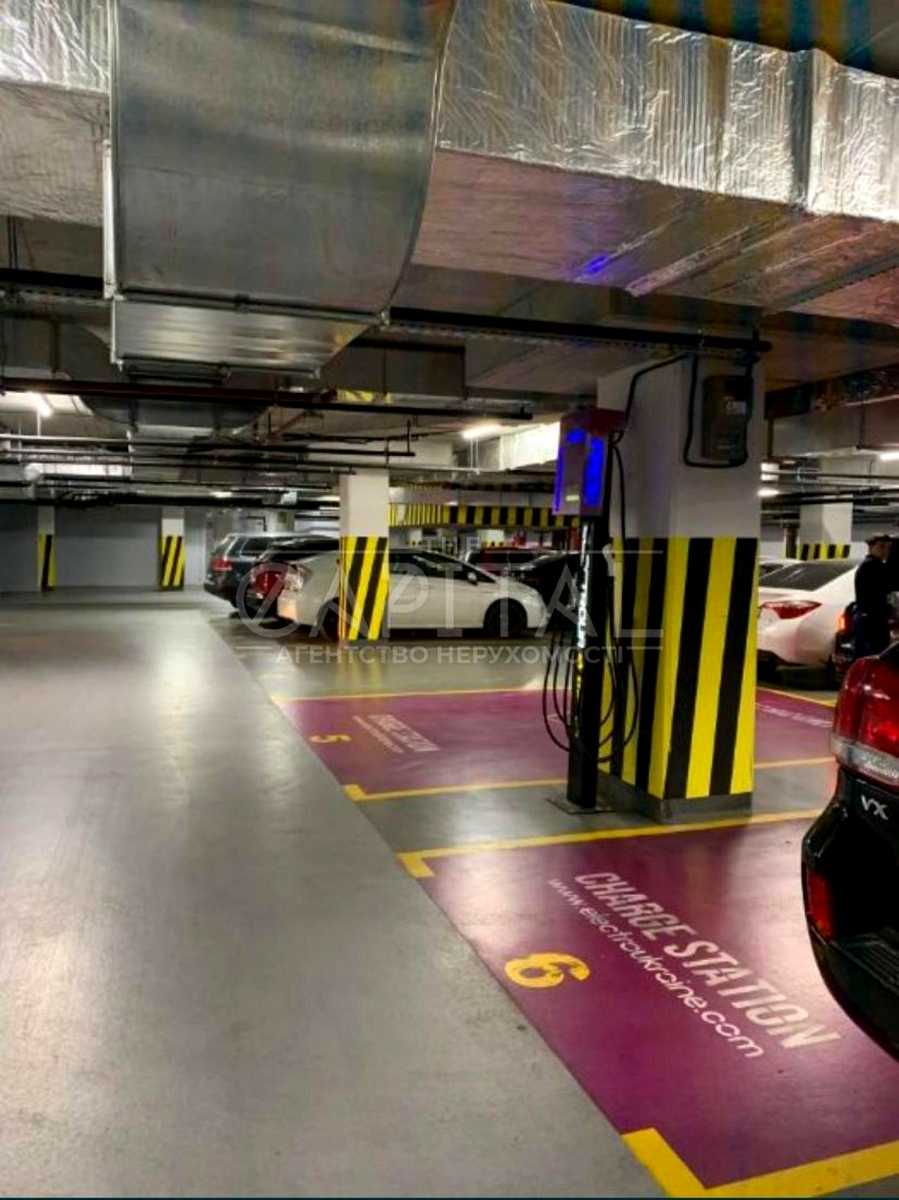 1878027453938131