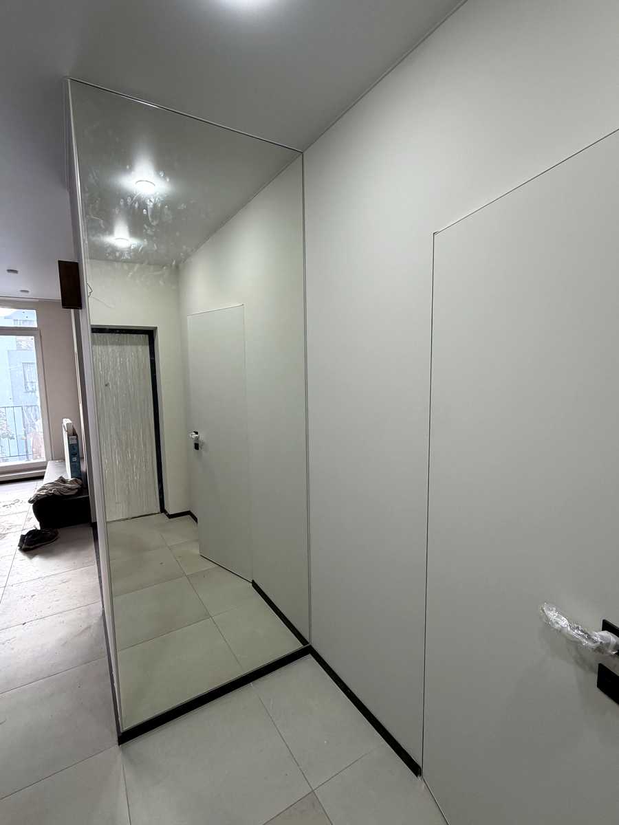 1878030201547568