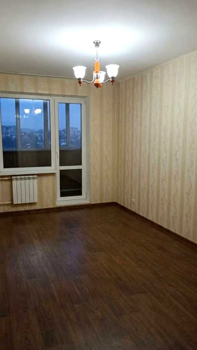 1878030681566302